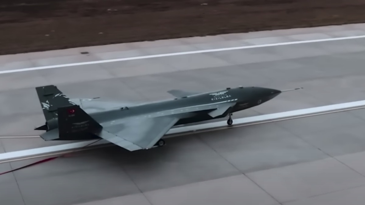 Turkey Unmanned Stealth Fighter